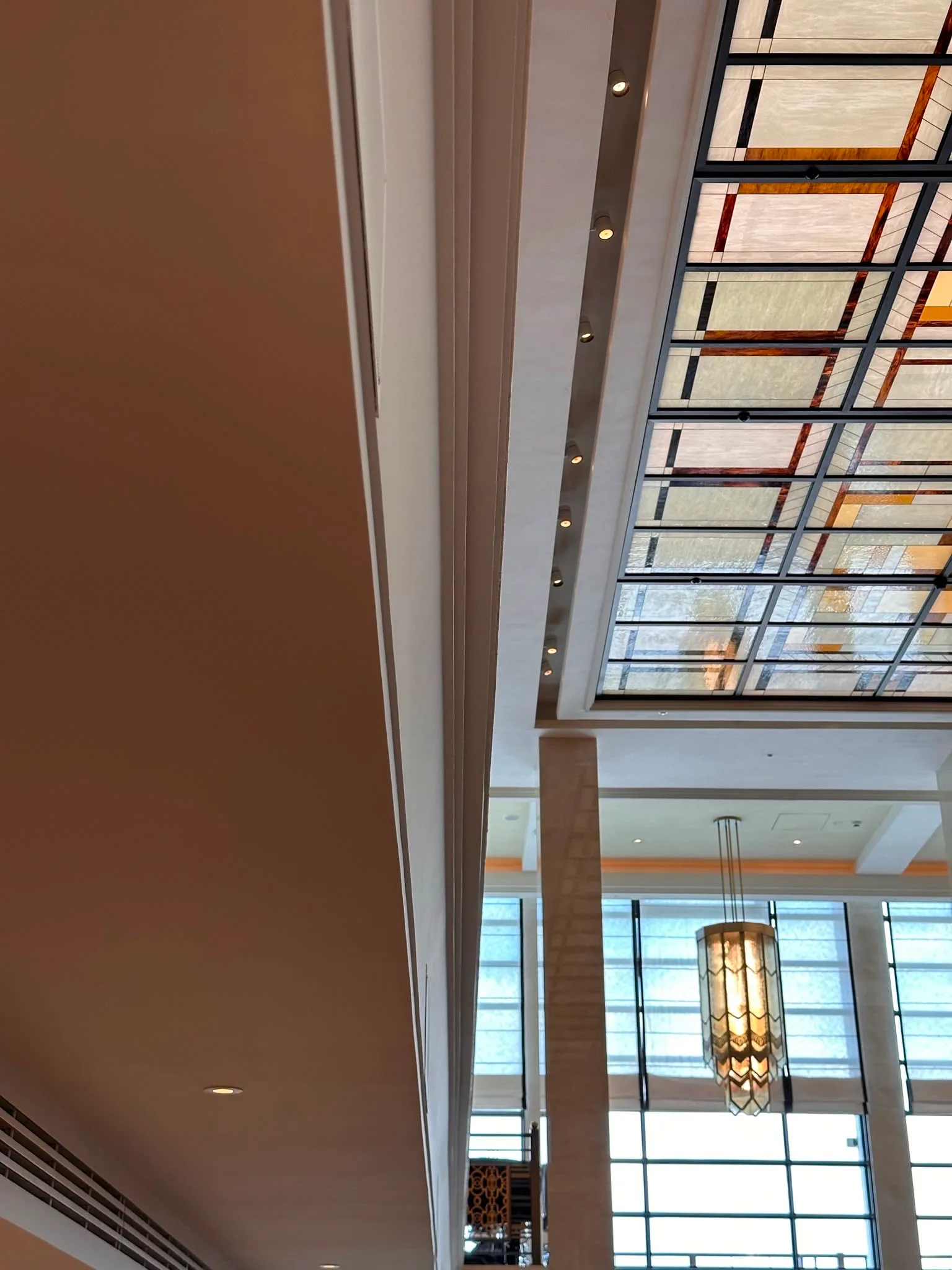 Galataport İstanbul — Vitray ışıklık ve yüksek hacim